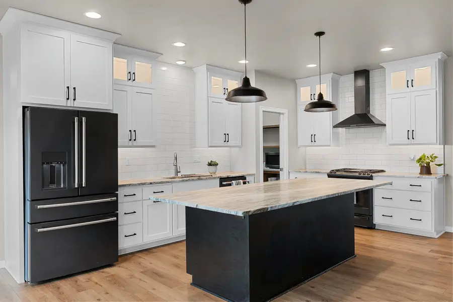928 Mendota Drive, Green Bay, WI 54311 - #3