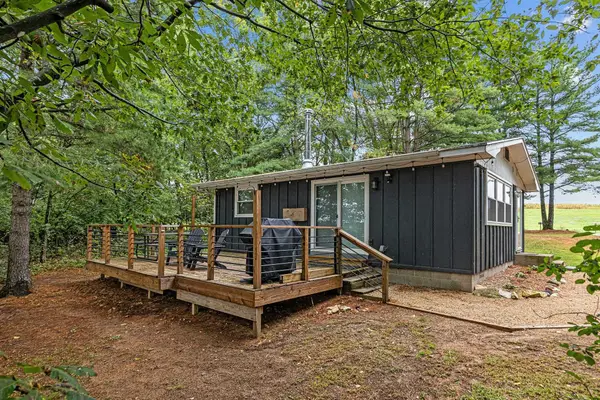 W5802 Oxbow Trail, PRINCETON, WI 54968-8308