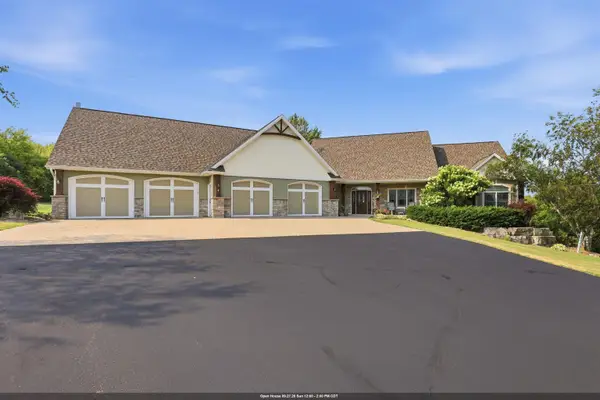 W7575 Schueler Lane, SHIOCTON, WI 54170
