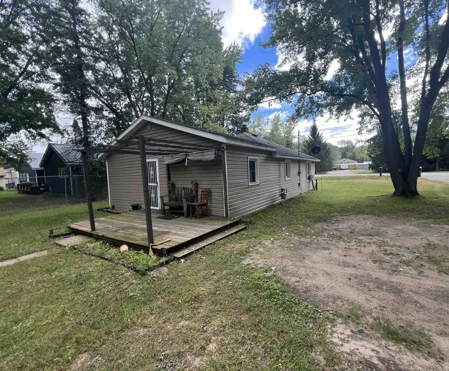 E2026 King Road, Waupaca, WI 54981 - #2