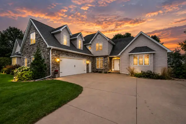 4469 W Fieldwood Lane, APPLETON, WI 54913