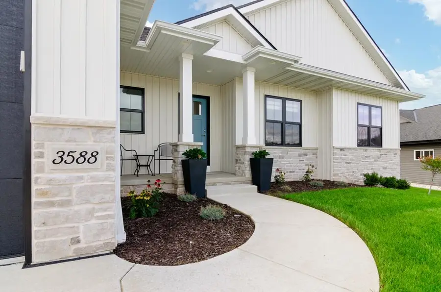 3588 Black Sheep Way, Green Bay, WI 54311 - #2