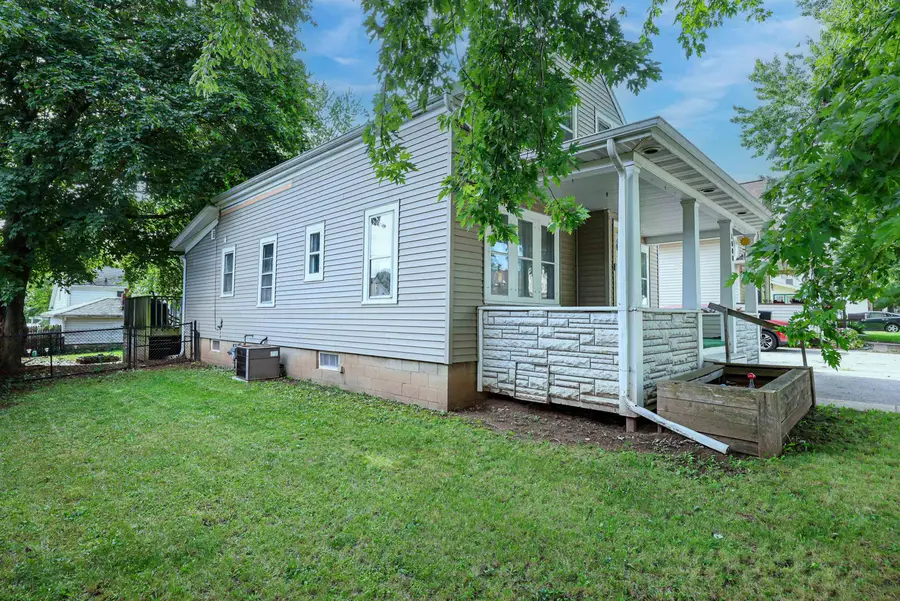 1000 Lawe Street, Kaukauna, WI 54130 - #2