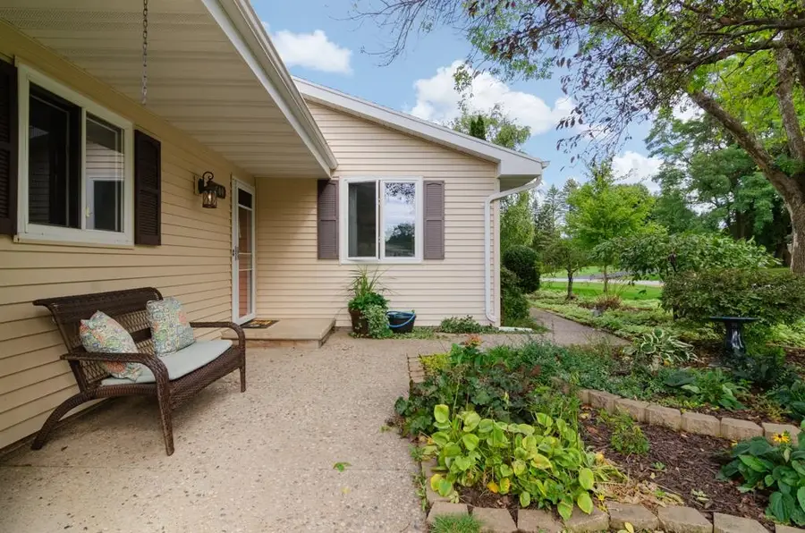 600 Harvard Drive, Neenah, WI 54956-3512 - #3
