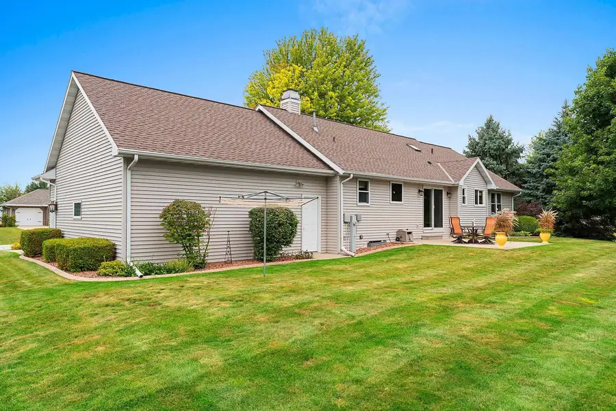 2554 Jody Drive, New Franken, WI 54229 - #2