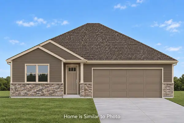 1941 Huffcutt Lane, WAUPACA, WI 54981-0000