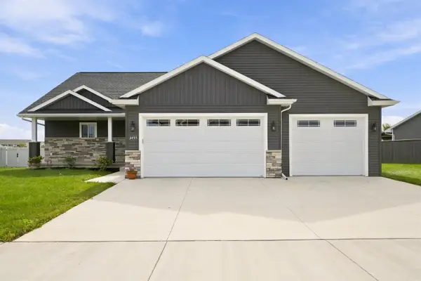 3455 E Rubyred Drive, APPLETON, WI 54913