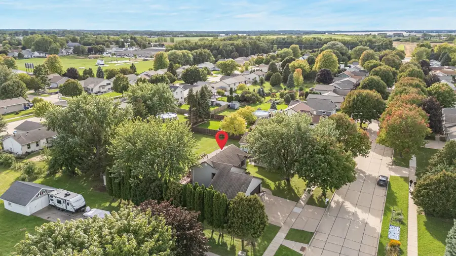 729 Farmington Avenue, Oshkosh, WI 54901 - #3