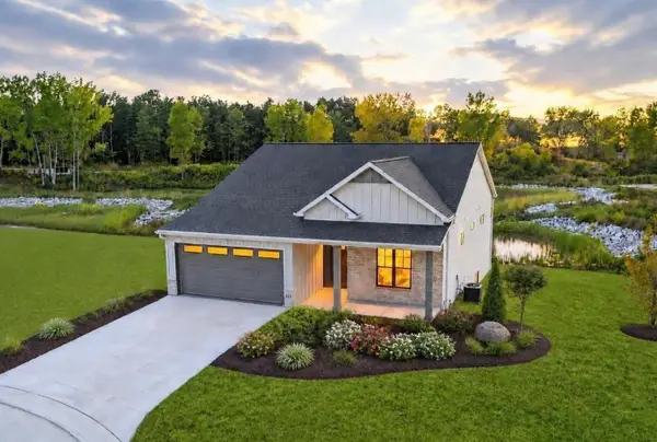 313 Deer Shed Trail, GREEN BAY, WI 54311