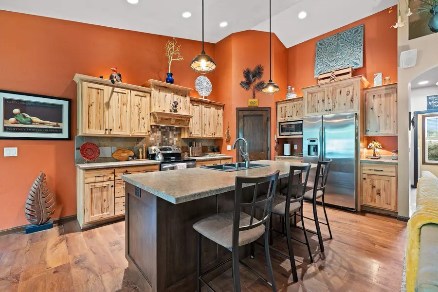 1048 Faversham Way, Green Bay, WI 54313 - #2