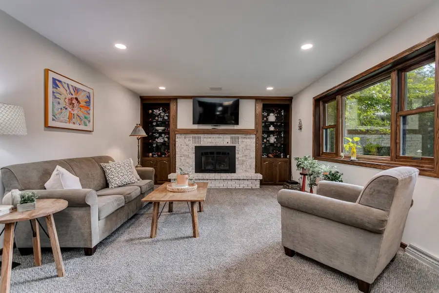 2317 W Applegate Drive, Appleton, WI 54914 - #2