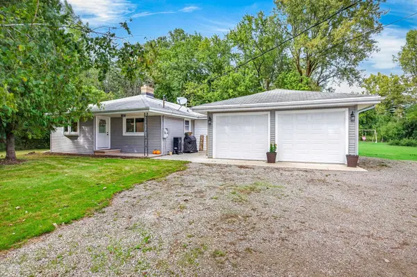 1730 W Edgewood Drive, APPLETON, WI 54913
