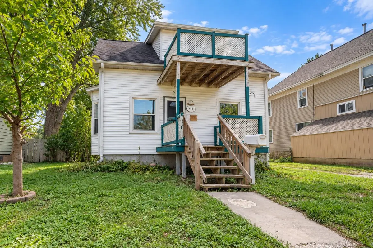 613 Phoebe Street, Green Bay, WI 54303 - #1