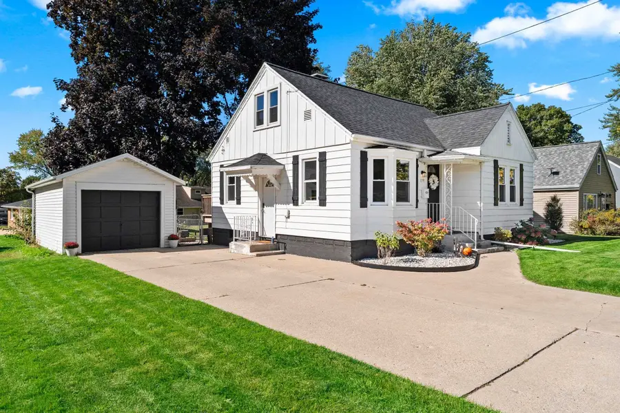 1391 9th Street, Green Bay, WI 54304-3176 - #2