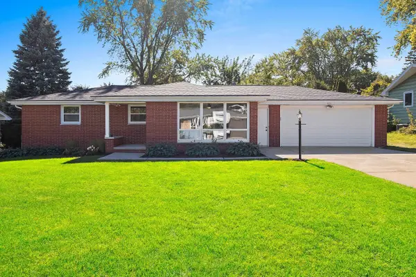 925 La Croix Avenue, GREEN BAY, WI 54304