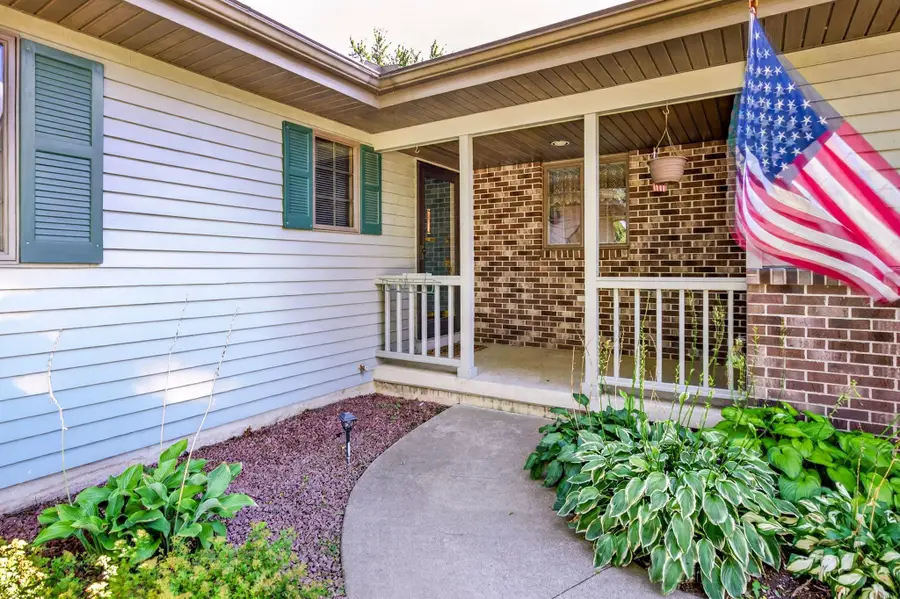 W6561 Cedar Lane, Greenville, WI 54913 - #3