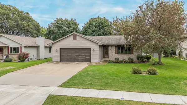 3115 W 9th Avenue, OSHKOSH, WI 54904