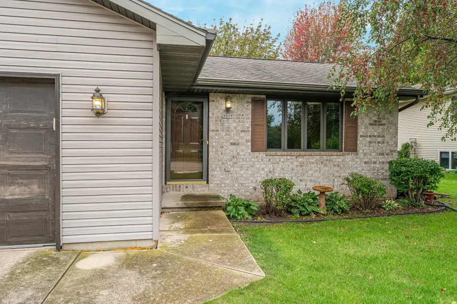 3115 W 9th Avenue, Oshkosh, WI 54904 - #2