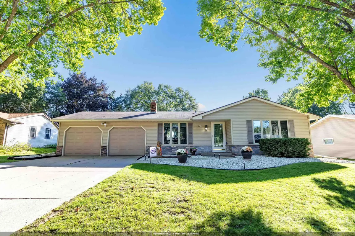 863 Venus Drive, Green Bay, WI 54311 - #1
