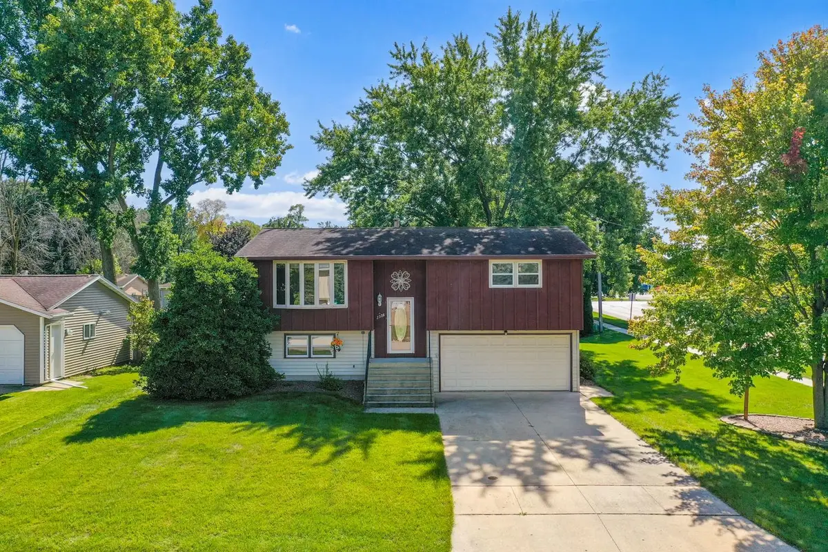 2308 Jubilee Drive, Green Bay, WI 54311-6434 - #1