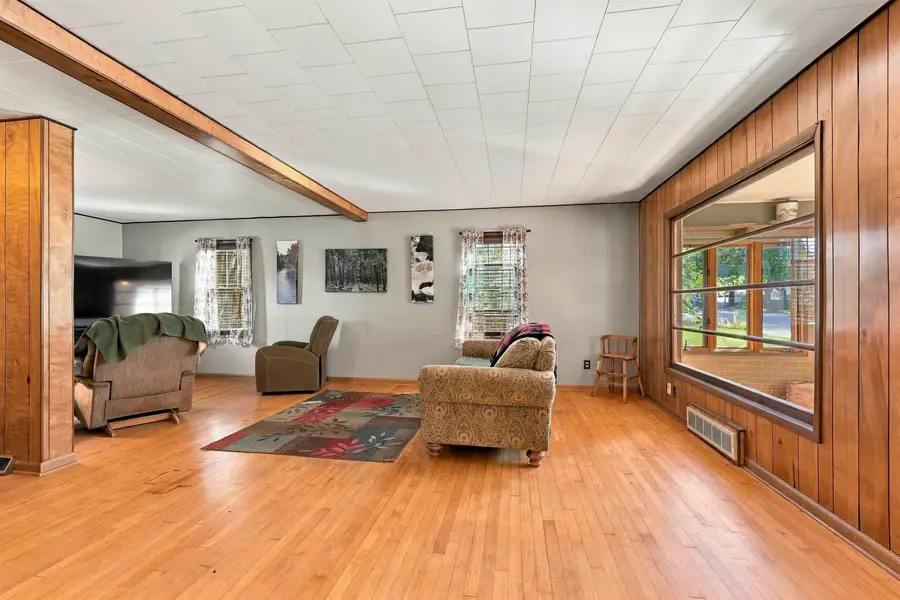 2318 Wisconsin Avenue, New Holstein, WI 53061-1233 - #3