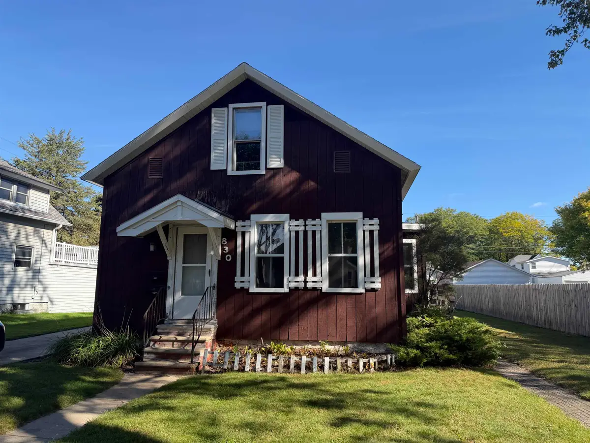 830 Elmore Street, Green Bay, WI 54303 - #1