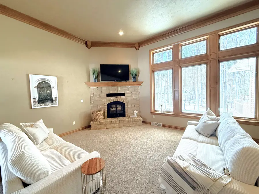 448 Harvest Road, Green Bay, WI 54302-4824 - #2