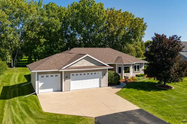 140 Thackery Drive, OSHKOSH, WI 54904-7792