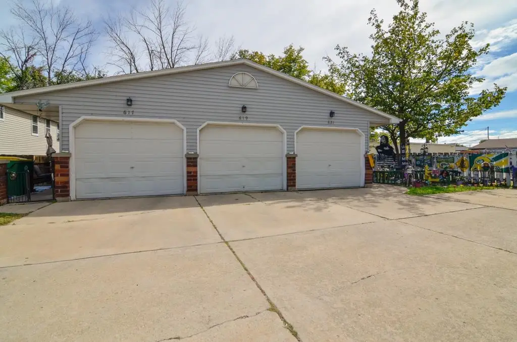 617 Victoria Court, Green Bay, WI 54311 - #1
