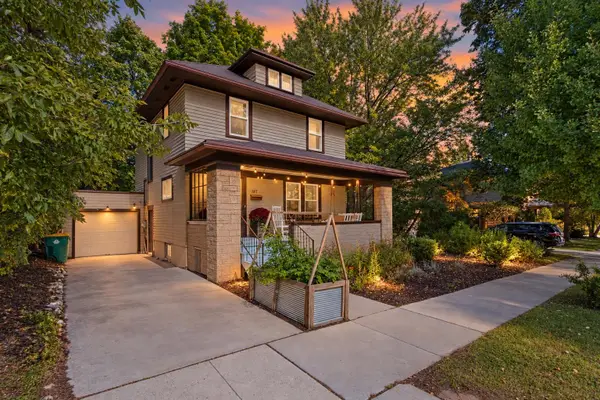 1017 Eliza Street, GREEN BAY, WI 54301-3226