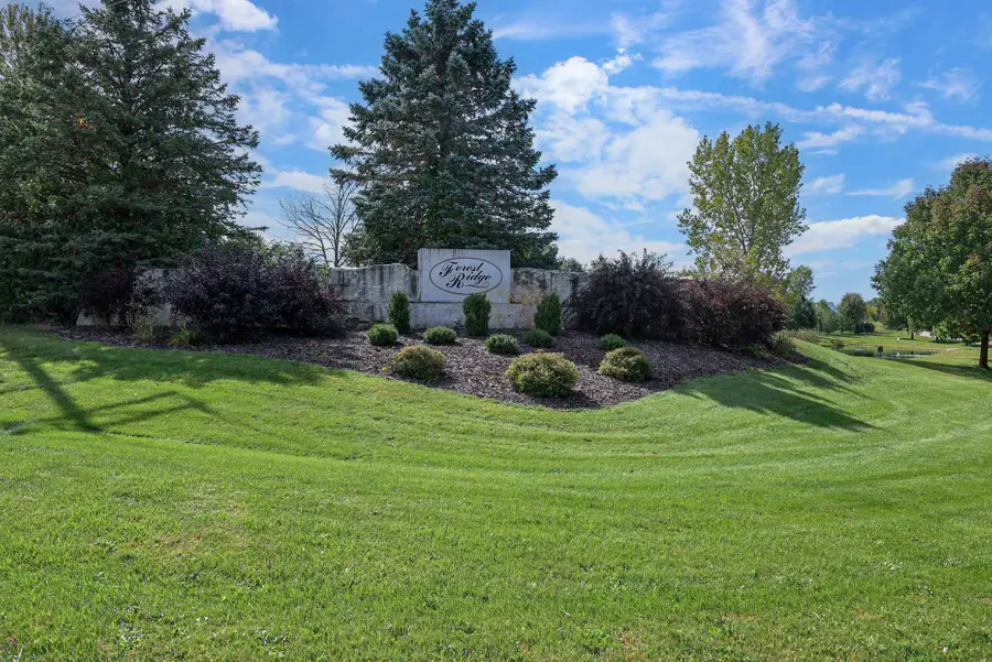 W9001 Forest Ridge Drive, Dale, WI 54944 - #2