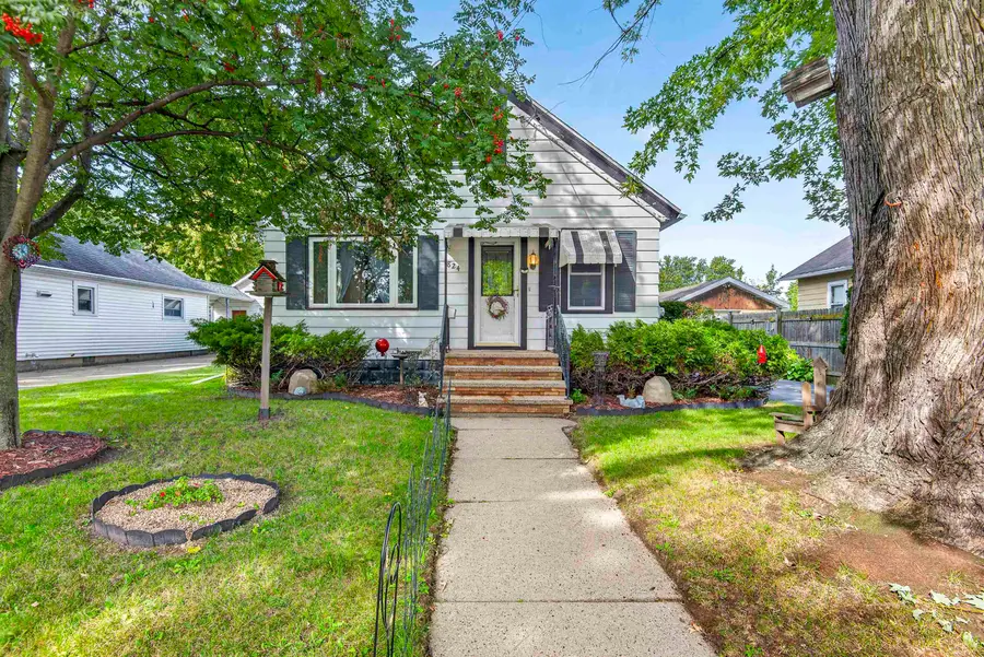 824 W Hawes Avenue, Appleton, WI 54914 - #2