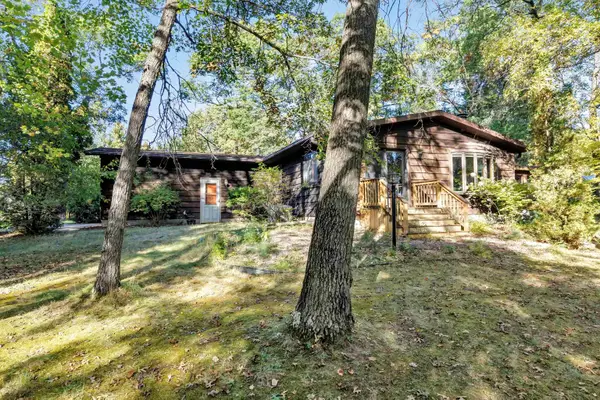 W4976 Bartelt Boulevard, SHAWANO, WI 54166