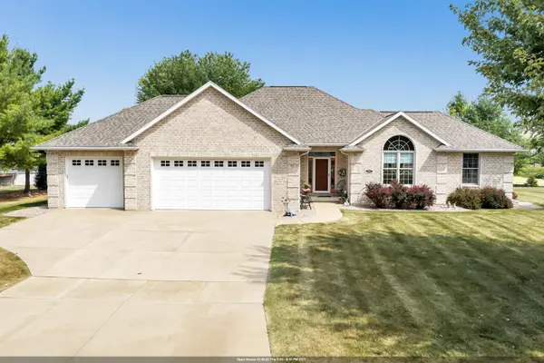 3767 Misty Meadow Lane, DE PERE, WI 54115