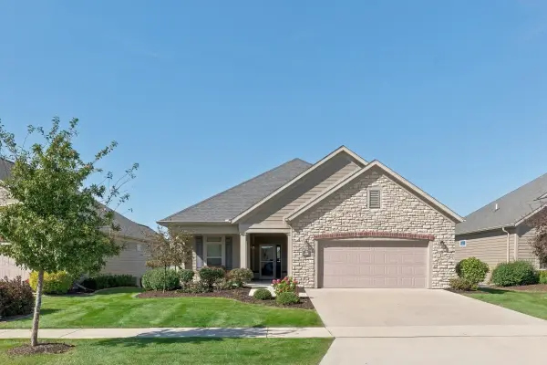 205 N Bedford Road, GREEN BAY, WI 54311-5611
