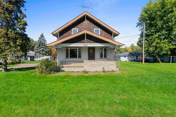 2500 E Newberry Street, APPLETON, WI 54915