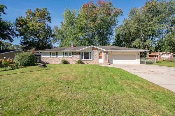 1434 Baumgart Road, GREEN BAY, WI 54304-1352