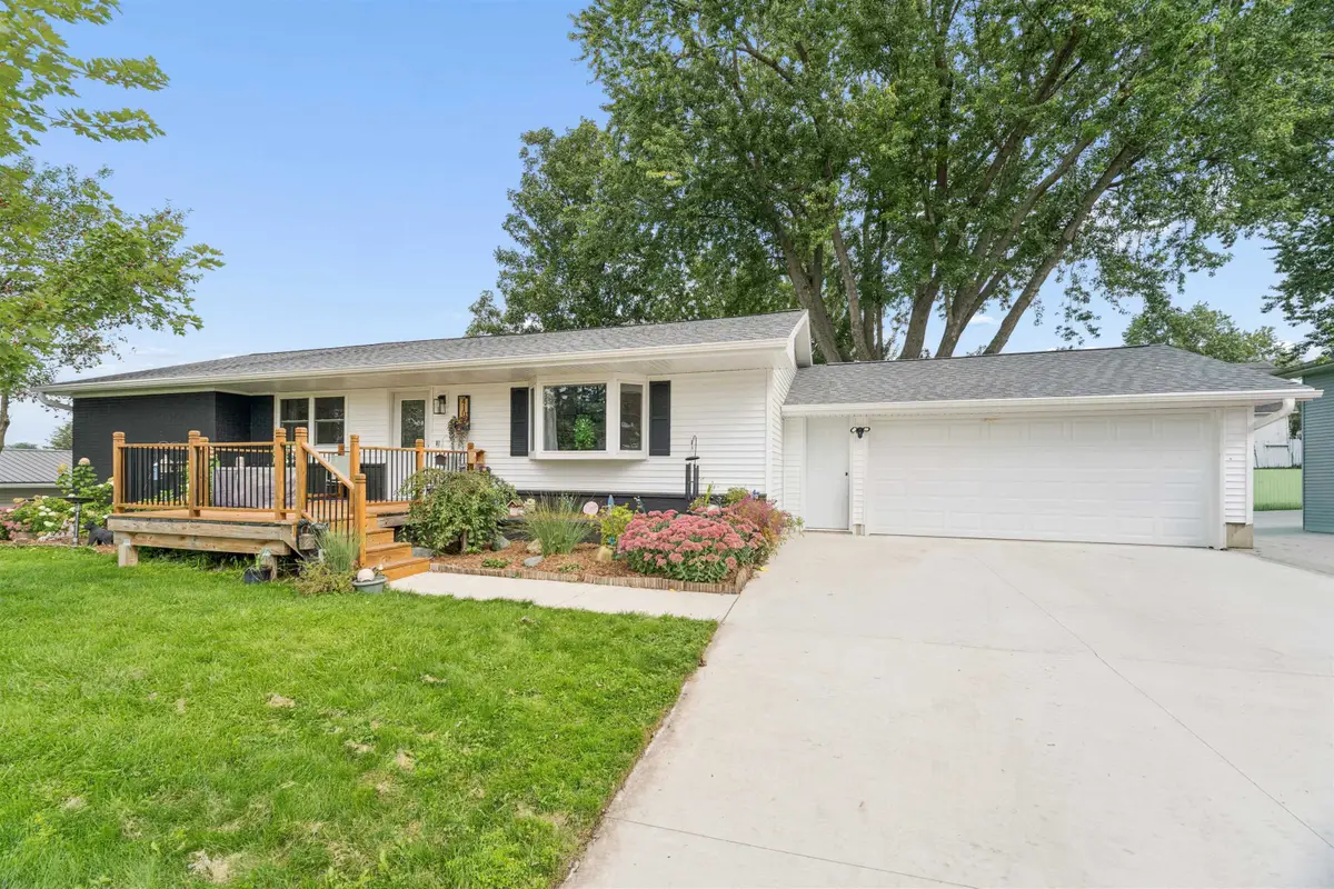 410 S Main Street, Markesan, WI 53946 - #1