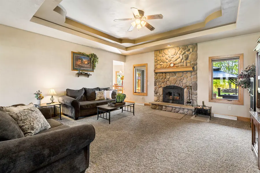 W5851 County Road O, Appleton, WI 54913 - #3