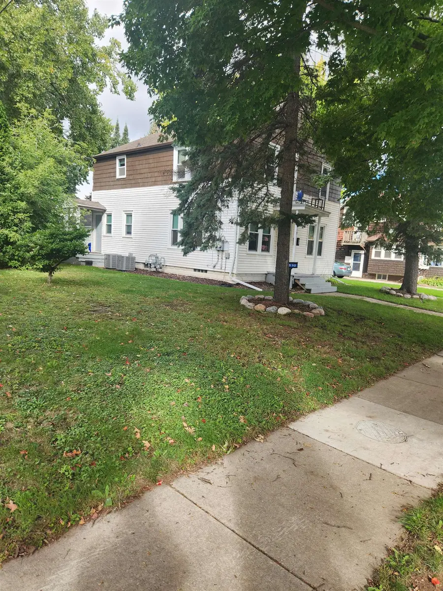 1415 N Erb Street, Appleton, WI 54911-3523 - #2