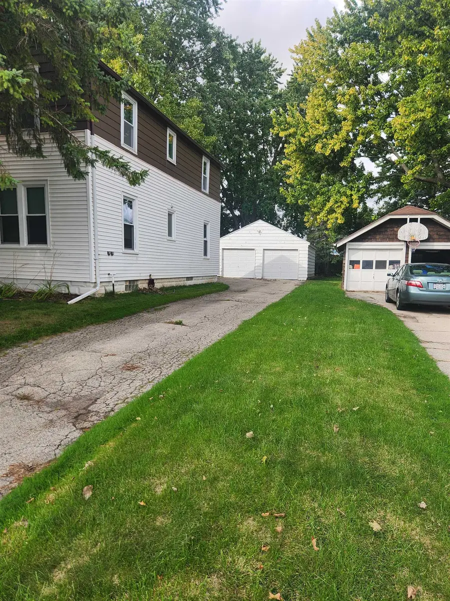 1415 N Erb Street, Appleton, WI 54911-3523 - #3