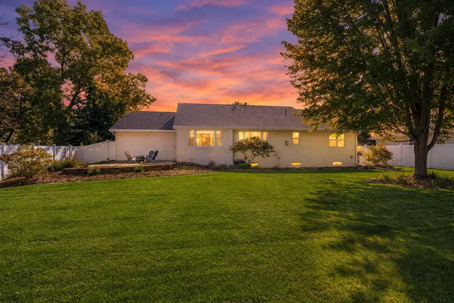 2276 Lost Dauphin Road, De Pere, WI 54115 - #2