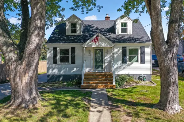 1449 Cass Street, GREEN BAY, WI 54301-3320