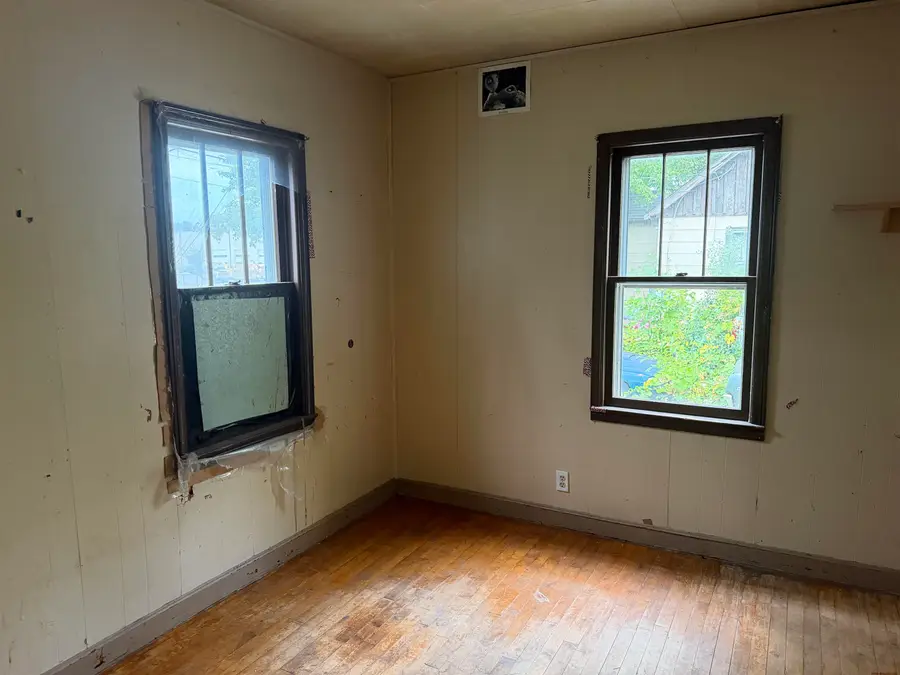 5838 N Richmond Street, Appleton, WI 54913 - #3