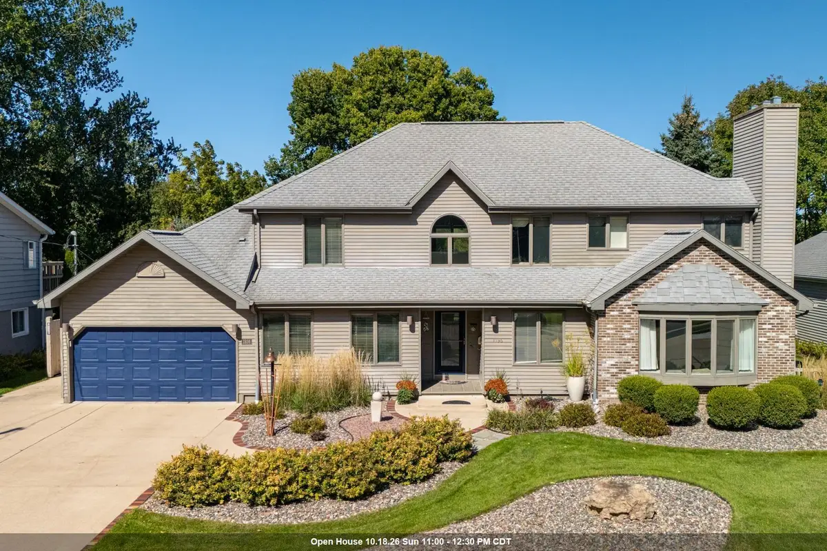 1936 E Murdock Avenue, Oshkosh, WI 54901-2536 - #1