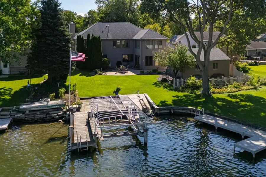 1936 E Murdock Avenue, Oshkosh, WI 54901-2536 - #2