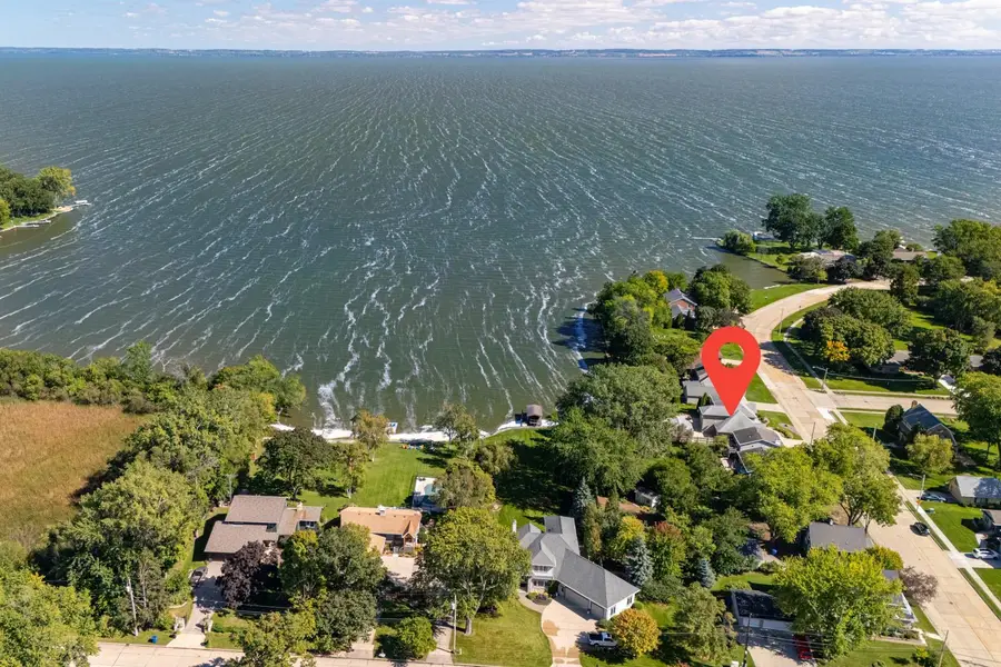 1936 E Murdock Avenue, Oshkosh, WI 54901-2536 - #3