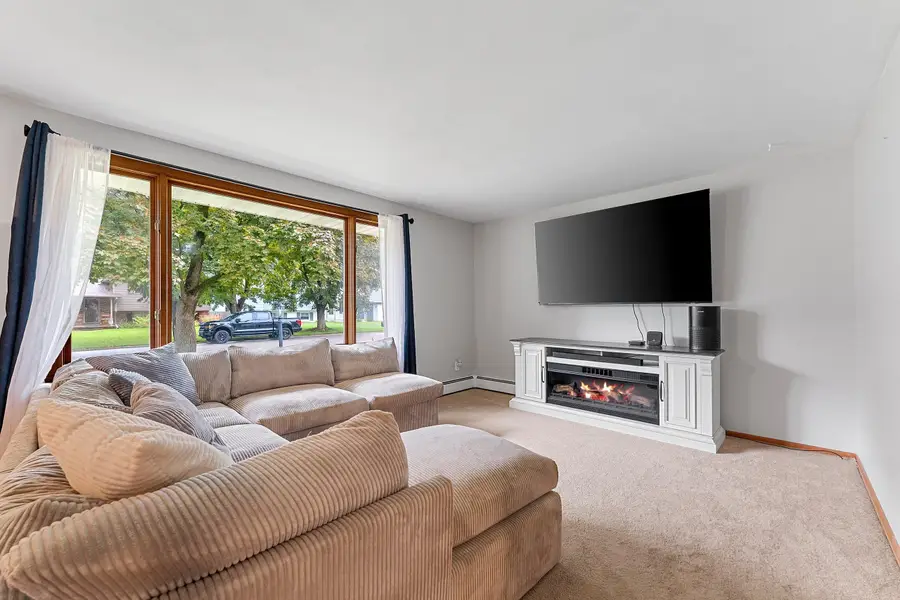 1315 April Lane, Green Bay, WI 54304 - #2