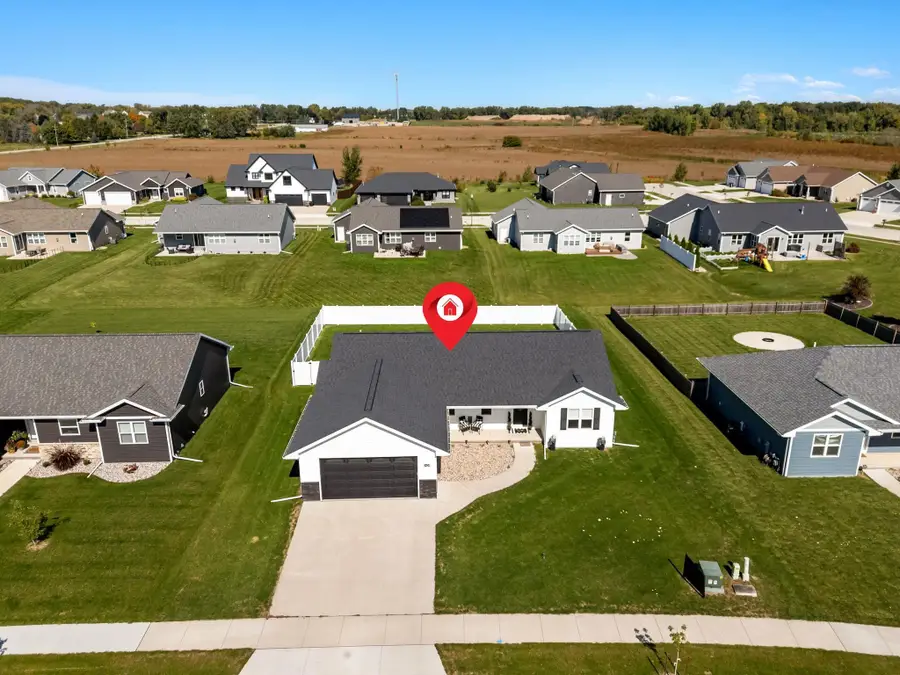 3424 E Rubyred Drive, Appleton, WI 54913 - #3