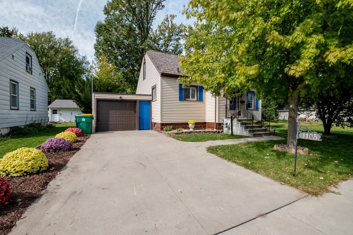 1105 Lincoln Street, Green Bay, WI 54303-3629 - #1